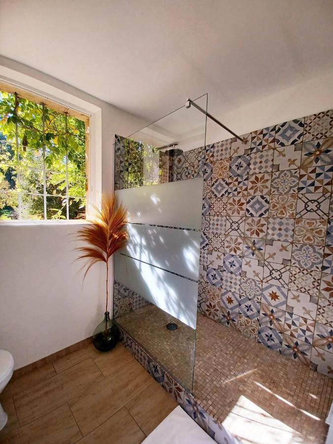Studio Avec Jardin Entre Aix-En-Provence, Luberon Et Verdon Peyrolles-en-Provence Dış mekan fotoğraf