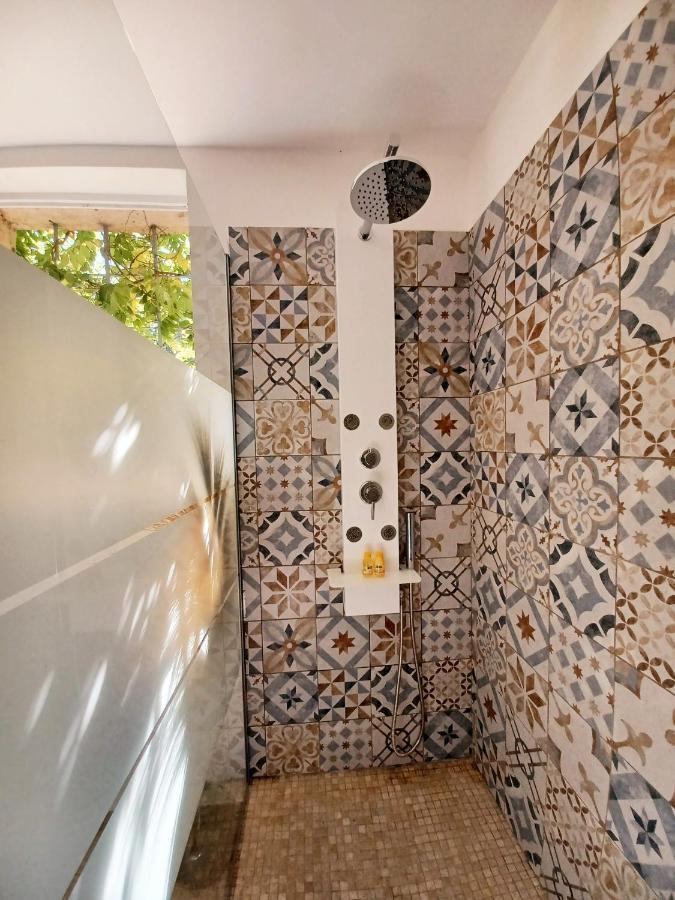 Studio Avec Jardin Entre Aix-En-Provence, Luberon Et Verdon Peyrolles-en-Provence Dış mekan fotoğraf